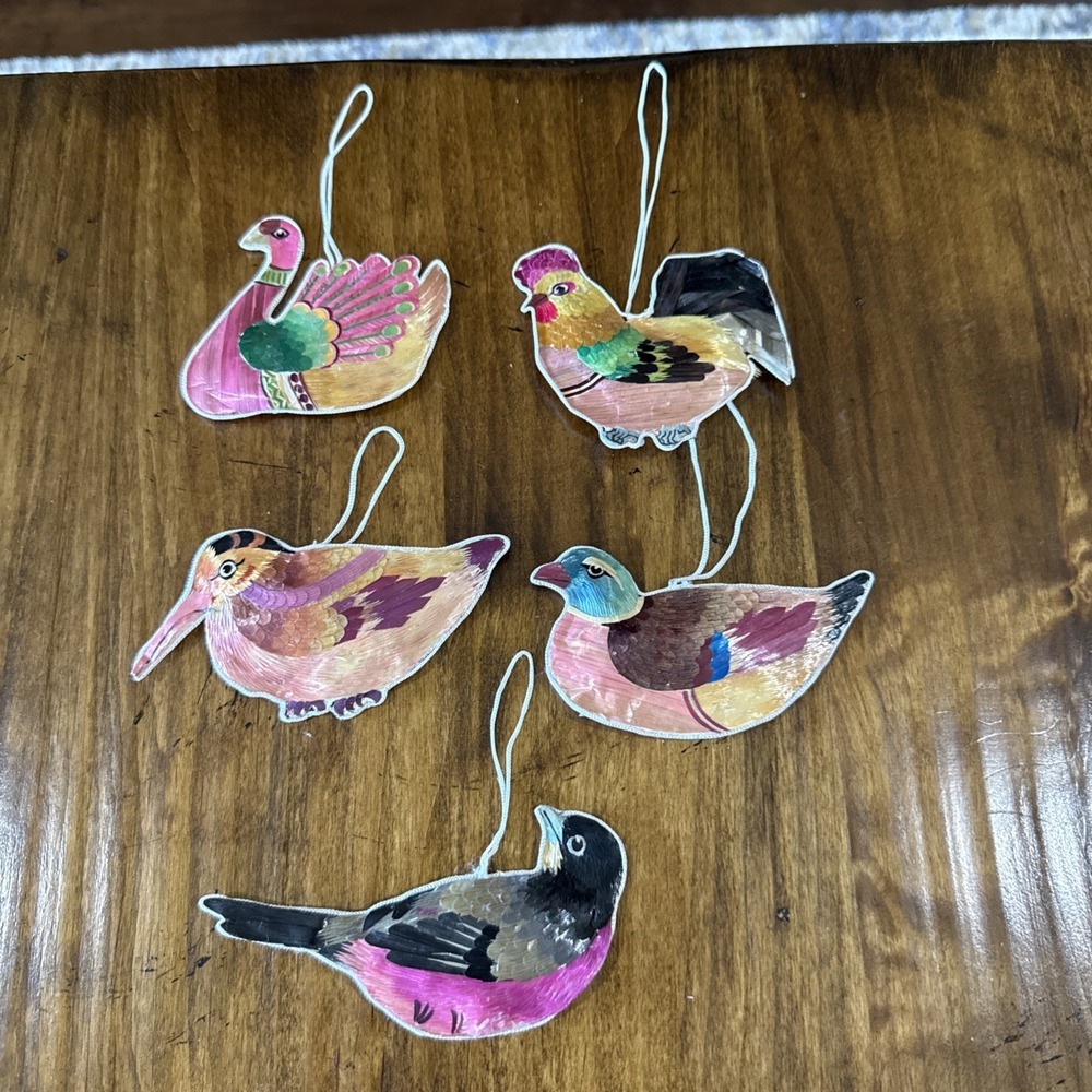 (5) Unique Colorful Random Corn Husk Christmas Ornament Decoration